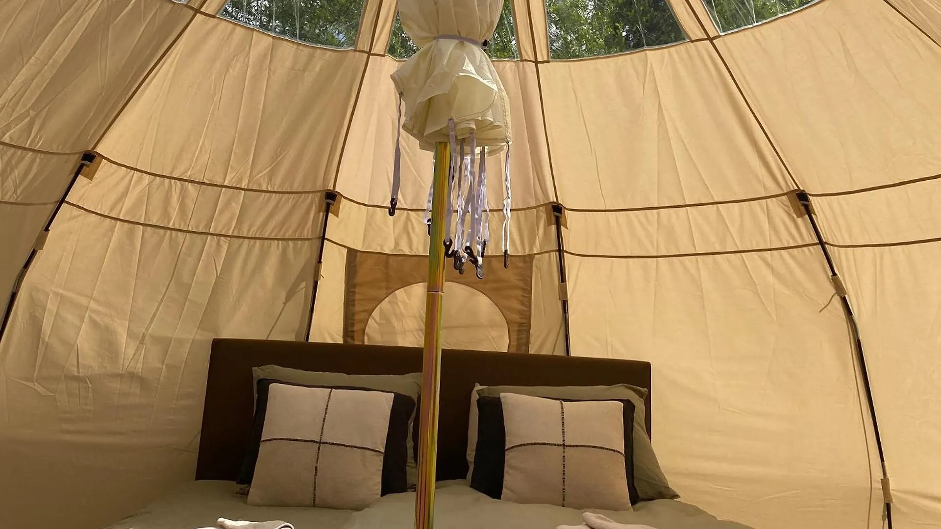 Luxe Glamping Tent Met Sterrenhemel Rijsenhout